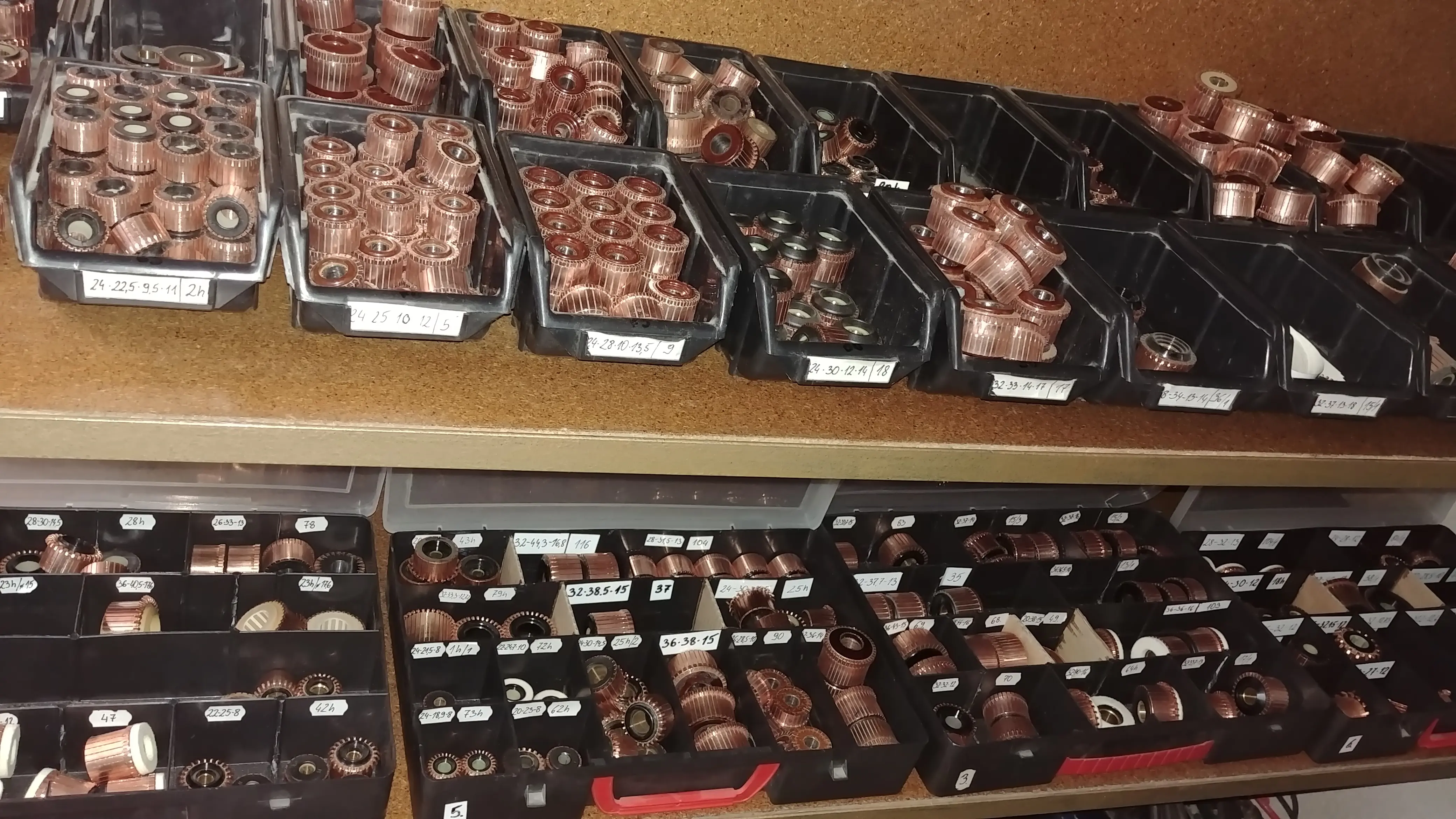 Komutatory do przezwajanych wirników elektronarzędzi w firmie El-wir